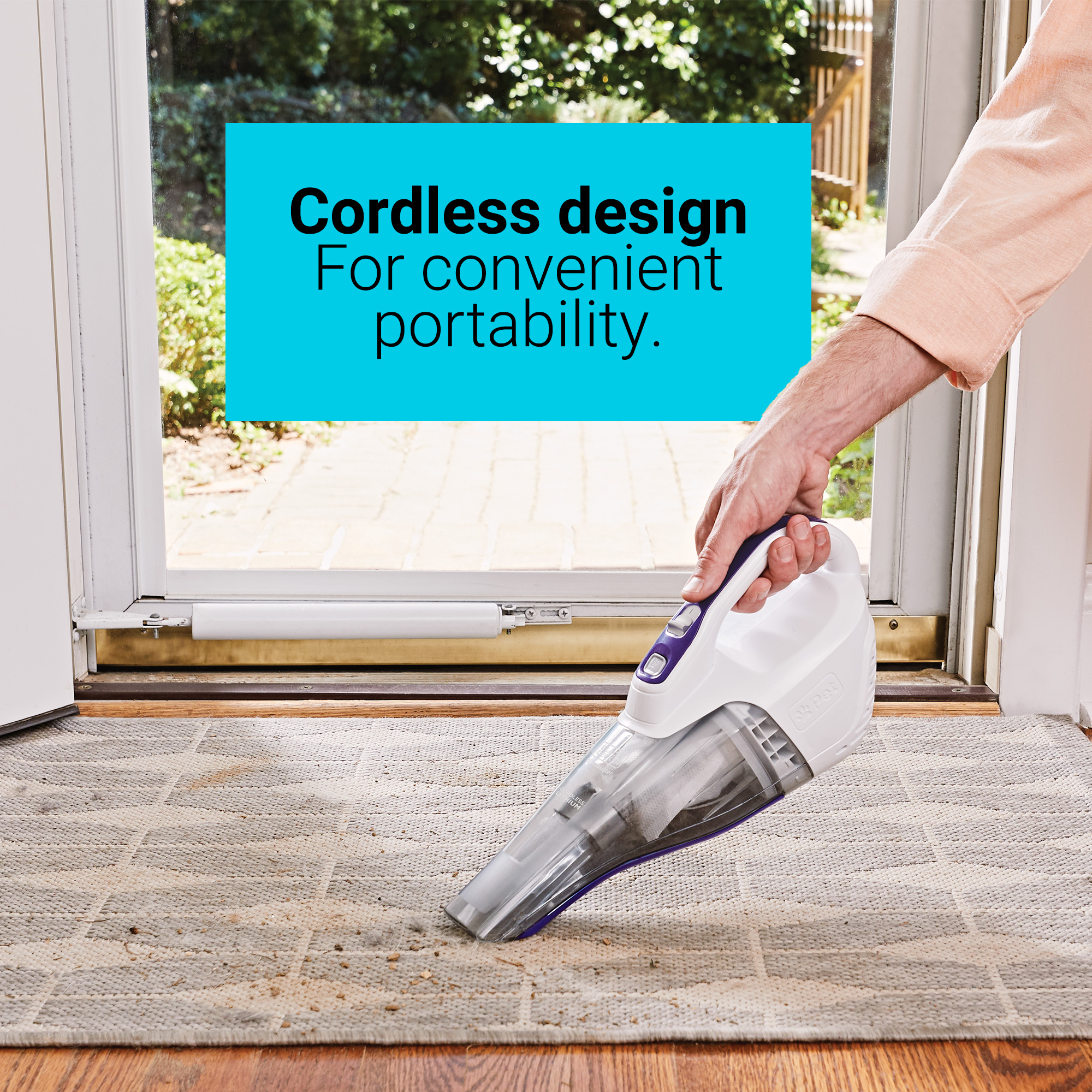BLACK+DECKER Furbuster Cordless Pet Handheld Vacuum photo 6
