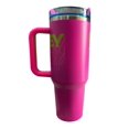 thumbnail image 2 of Termo Stanley Quencher H2.0 de acero inixidable Fucsia de 40 Oz. Libre de BPA, 2 of 3