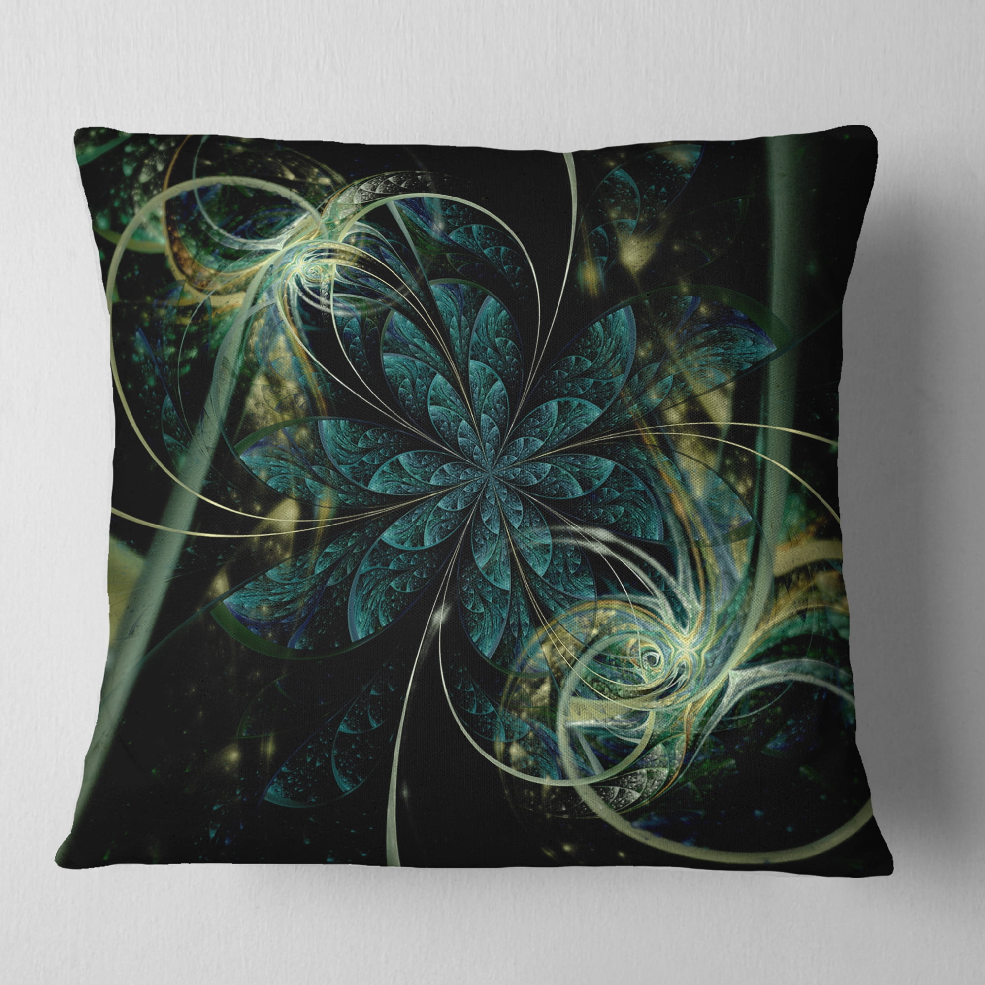 Designart 18" x 18" Green Polyester Throw Pillow