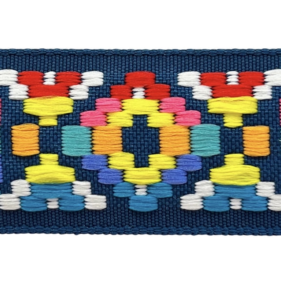 Expo Int'l 10 yards of Hazel Iron-on Trim