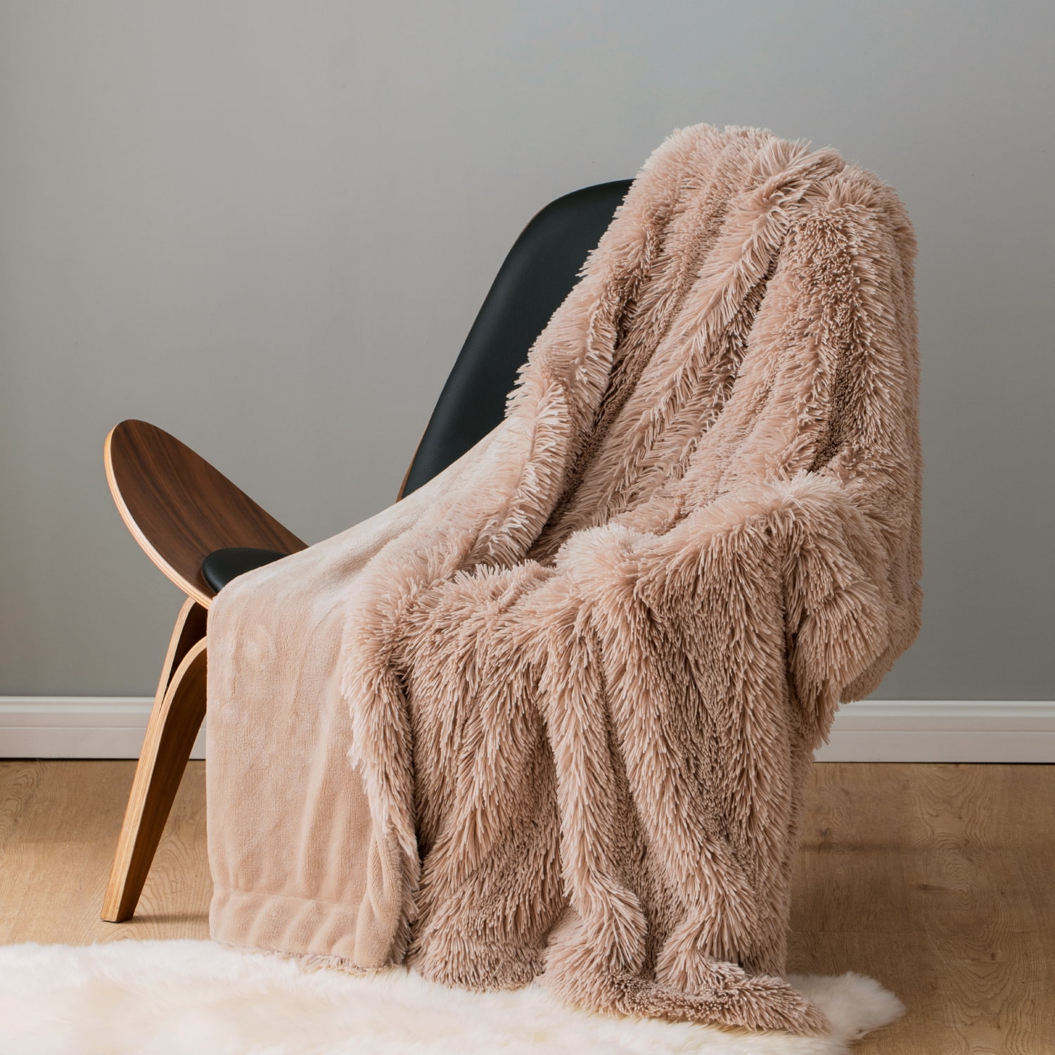 Bedsure Throw Blanket Plush Faux Fur Reversible Throw Super Soft Fuzzy