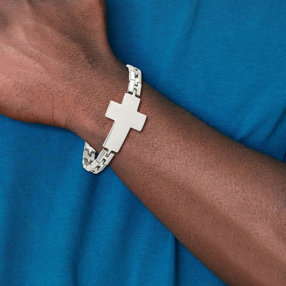 Diamond2Deal Stainless Steel Polished Cross Link Bracelet for Men 8"