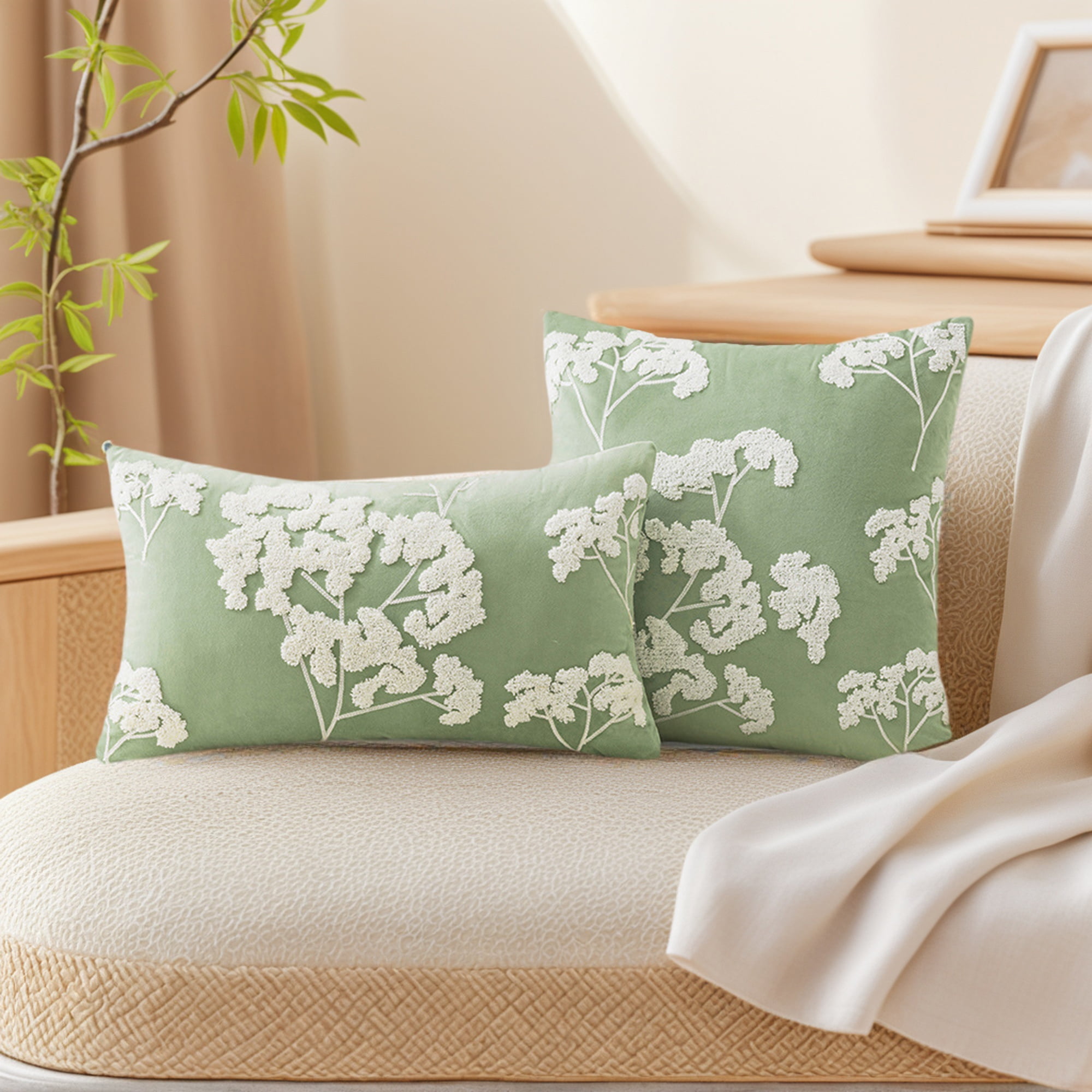 Unique Bargains Velvet Throw Pillow Covers with Blossom Pattern Pack of 2 Green 18" x 18"