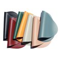 thumbnail image 1 of Paokuoon Protection de Table Set de Table Triangle 2 Pcs Anti-Brûlure Résistant à la Chaleur Antidérapant Imperméable PVC Lavable au Lave-Vaisselle, 1 of 8