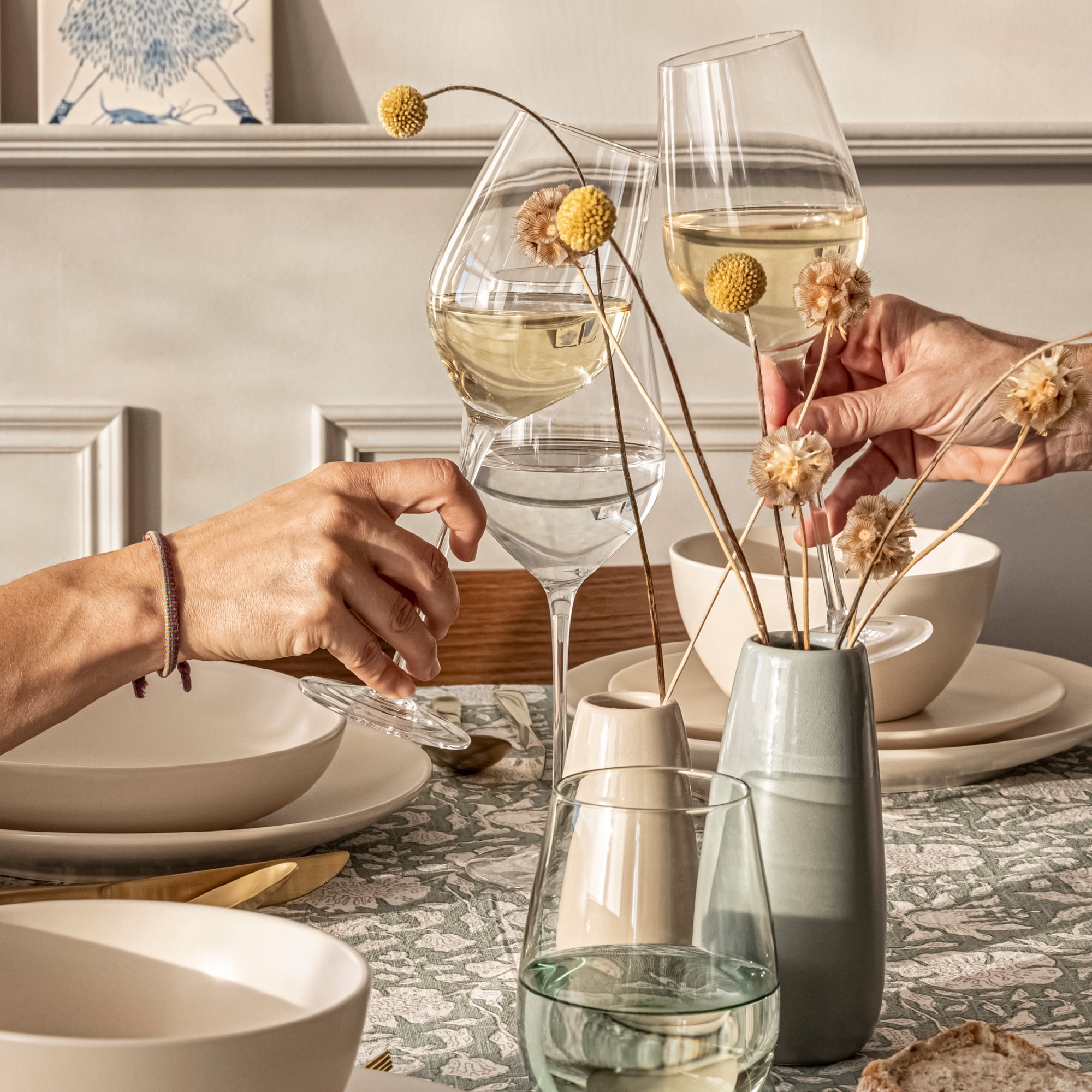 over&back 13oz Traditional Glassware - Set of 4 Classic Stem Drinking Glasses for Parties, Get-togethers, and More - Mouth-Blown - Wine Cups for Kitchen and Dining Room - Clear