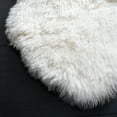 thumbnail image 3 of SAFAVIEH Sheep Skin Jeptha Solid Runner Rug, Natural/White, 2' x 9', 3 of 8