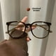 thumbnail image 4 of Gafas de miopía ultralivianas con montura grande y cara lisa para mujer, lentes planas anti luz azul de alta definición sin receta, 4 of 6