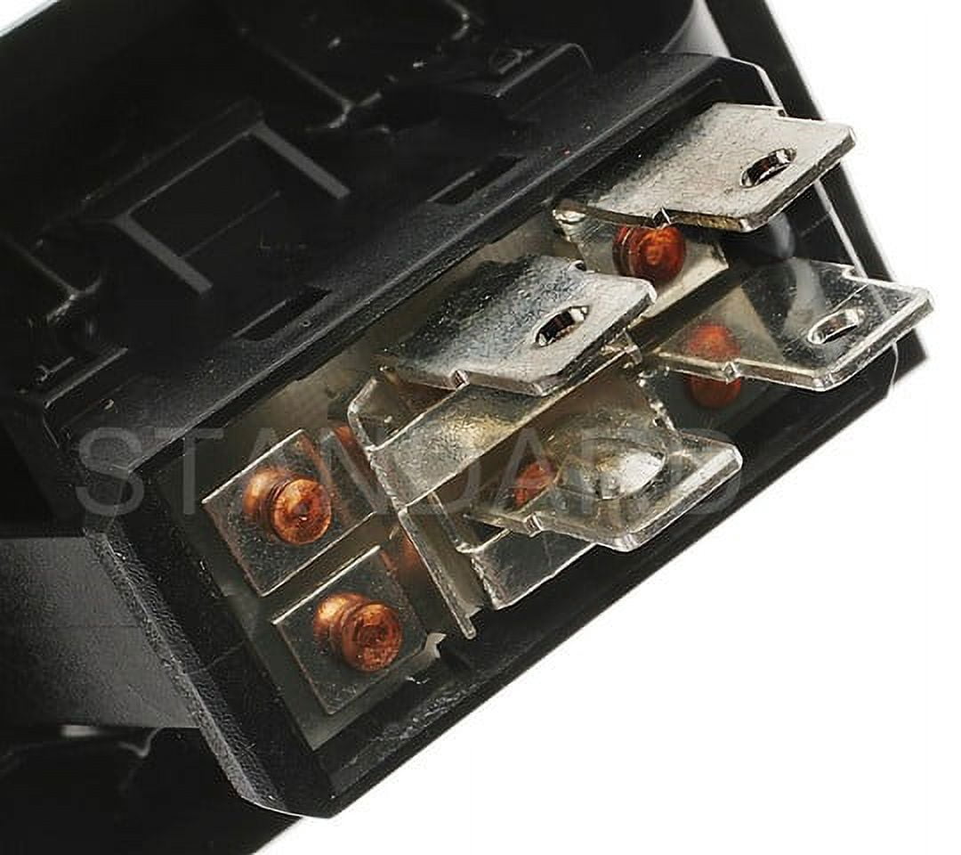 Standard Ignition Fuel Tank Selector Switch P/N:DS-293 Fits select: 1981-1986 CHEVROLET C10, 1981-1986 CHEVROLET K10