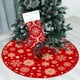 thumbnail image 4 of Falda para Árbol de Navidad de 90 Cm | Base de Poliéster Rojo con Estampado de Estrellas Doradas | Tapete Decorativo Duradero para Árbol de Navidad | Protege El Suelo de La Savia de Las Agujas de Pin, 4 of 6