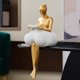 thumbnail image 5 of Decoración de Coches de Navidad Cloud Girl Sala de Estar Accesorios de Personajes de Escritorio de Coches Ballet Dance Studio Store Decoración Decoraciones de Sala de Estar, 5 of 6