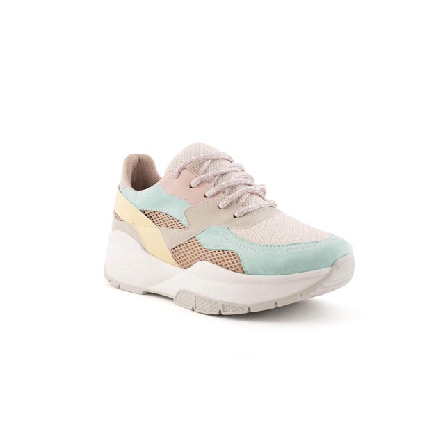 tenis para mujer multicolor pop zapatilla deportiva aqua y rosa con suela blanca TR, vista 3/4 frontal; parte superior sintética y textil con paneles de malla y aplicaciones aqua, rosa pálido y beige, cordones tejidos y tacón elevado, adecuada para uso diario y viajes cortos.