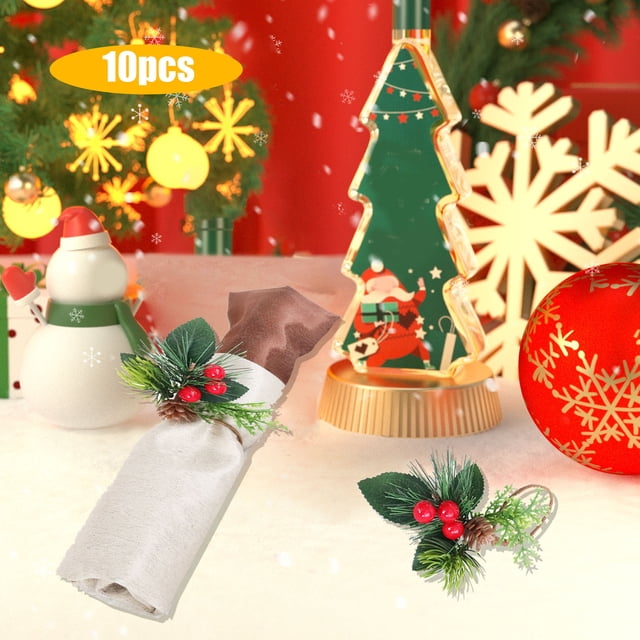 PEONAVET Anneau de Serviette en Aiguille de Pin 10 Pcs Ensemble de Serviettes de Noël Branches Artificielles avec Baies Rouges pour Décorations de Table de Fête et Dîners