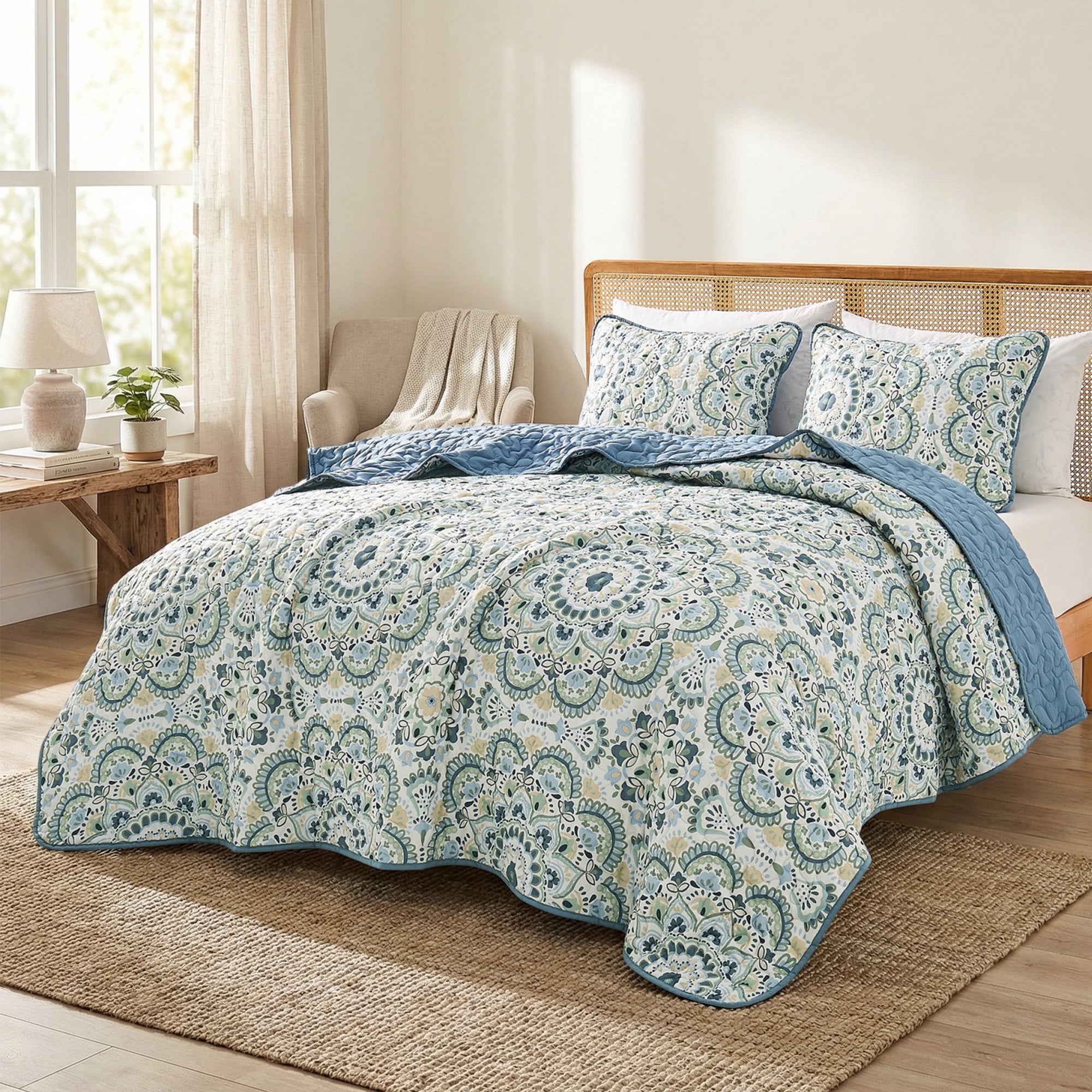 Regency Heights Twin/Twin Quilt Set, 3-Piece Reversible Bedspread Coverlet Set, Green Quilted Bedding Set with Shams for All Season