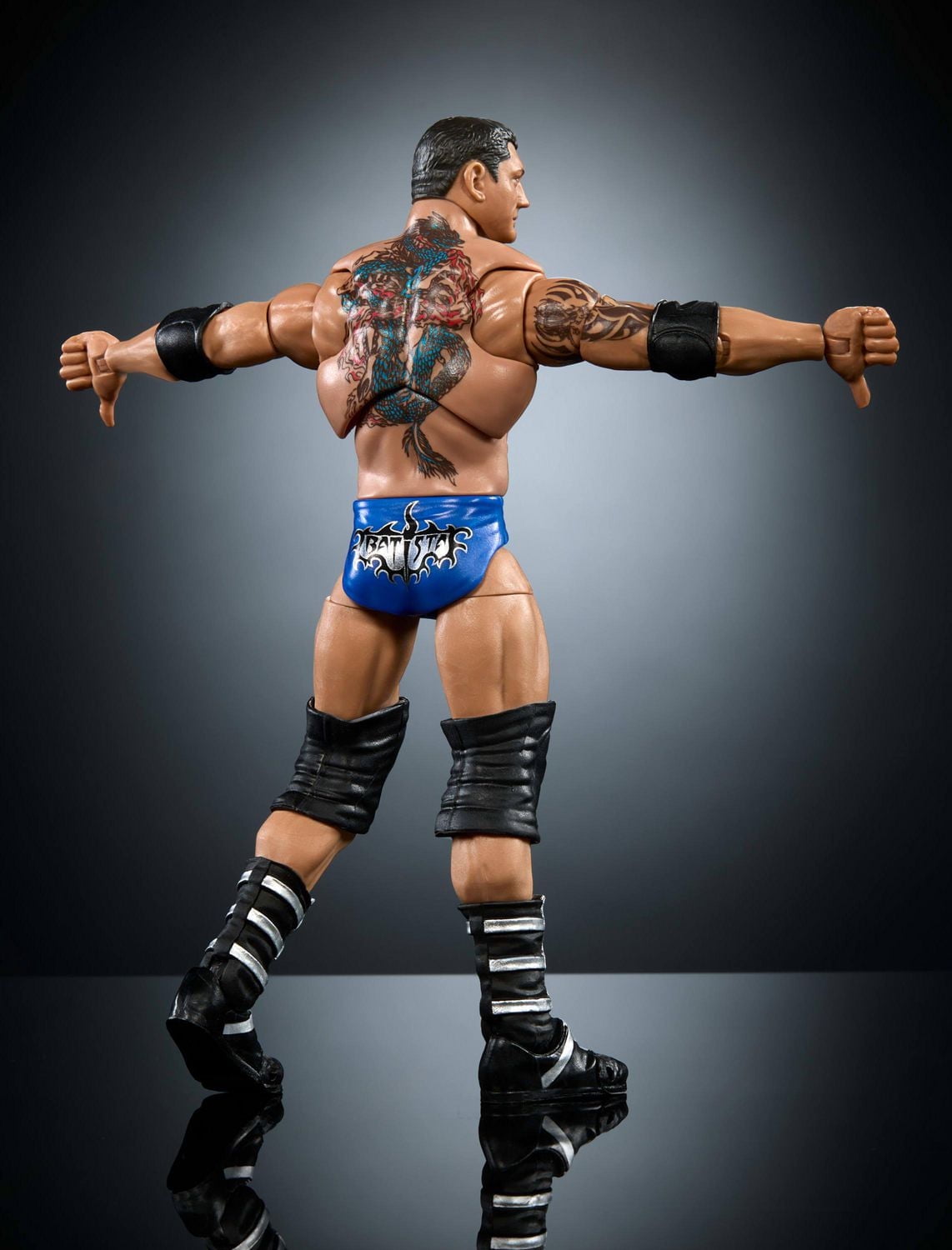 WWE Ultimate Edition Figurine articulée et acc. Batista