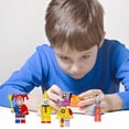 thumbnail image 4 of Set de 8 Figuras de Circo Mágico en Miniatura – Personajes de Bloques de Construcción, Juguete Creativo para Niños y Coleccionistas, 4 of 5