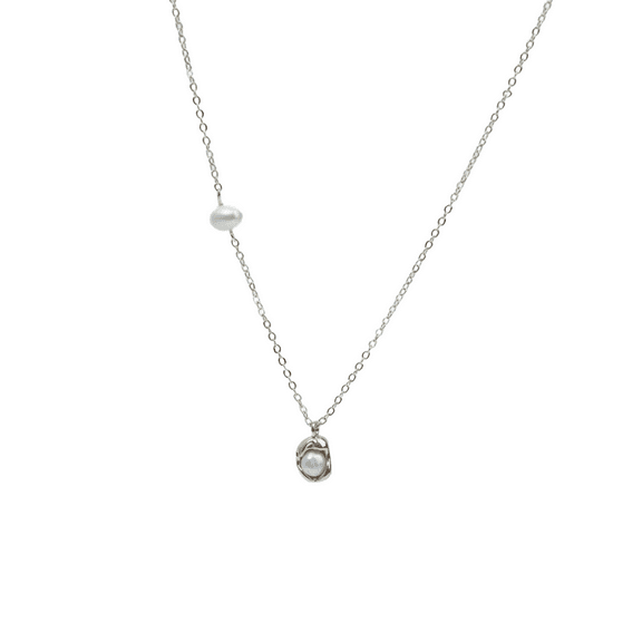 【Necklace】Minimalist Pearl Pendant Necklace, Elegant Layered Design, Ideal for Daily & Formal Looks