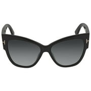 Tom Ford Women's "Anoushka" Oversized Cateye Sunglasses FT0371