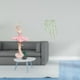 thumbnail image 2 of Estatua de la bailarina,Estatua de niña de ballet Escultura de niña de resina Artesanía,Adhesivo de pared,Pegatinas de pared de vides colgantes para dormitorio,Calcomanía de pared con hojas, 2 of 8