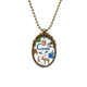 thumbnail image 1 of El Canadá Landscap animales bandera nacional Collar Colgante Vintage de bronce antiguo de joyeria de lujo de regalo Unbranded M, 1 of 3