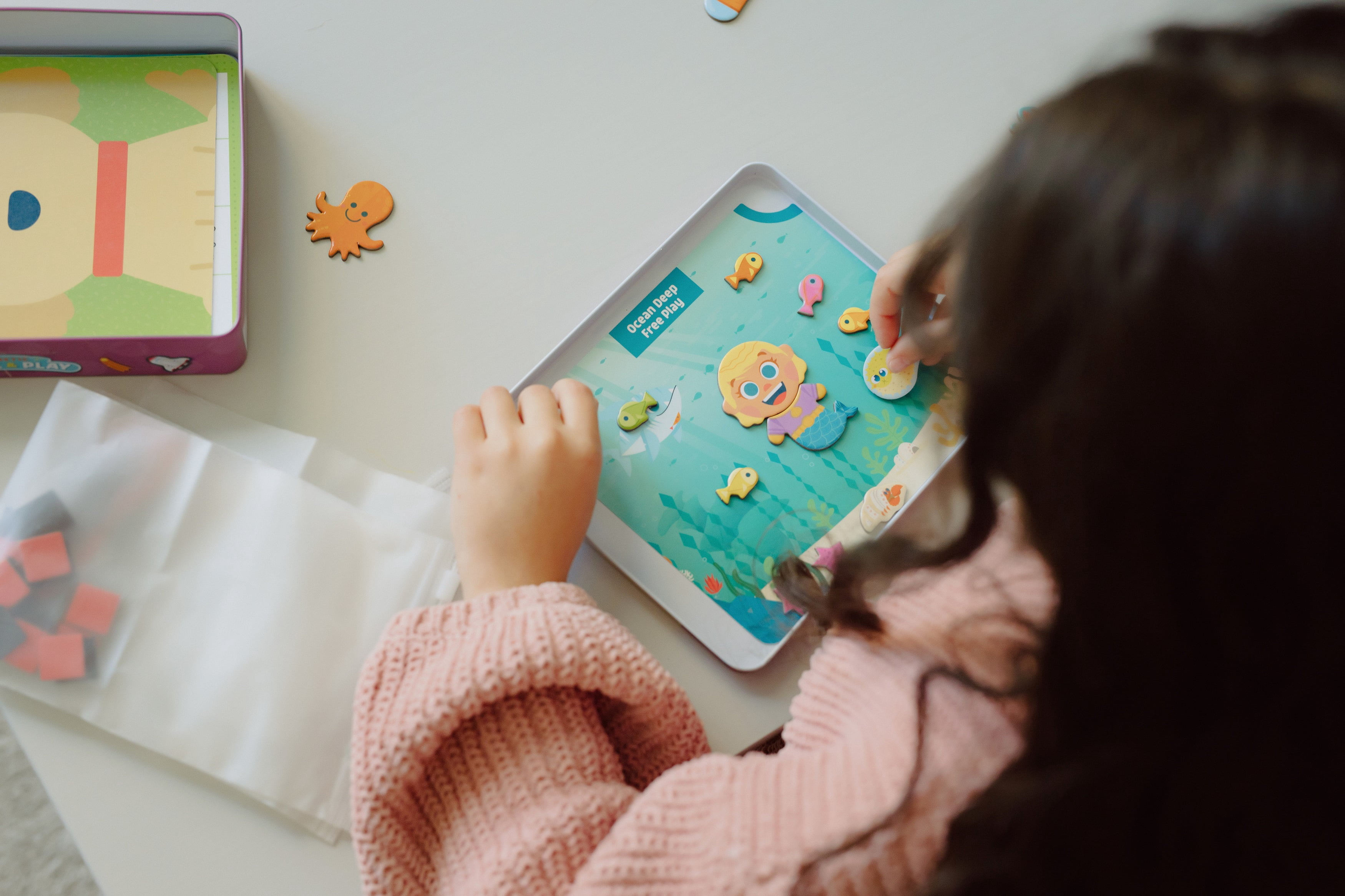 Chuckle & Roar Magnetic Create & Play for Children Ages 4+ by Buffalo Games