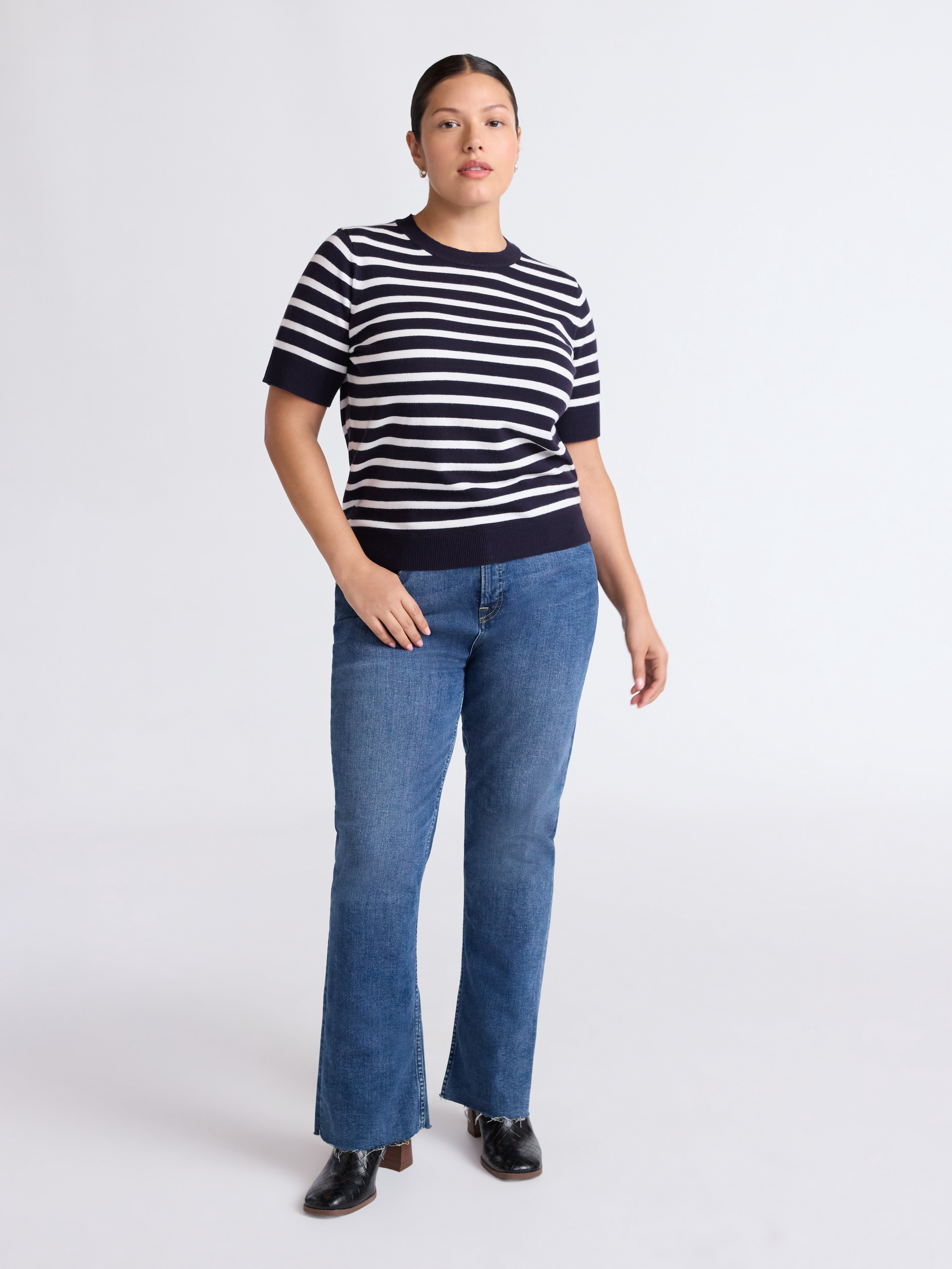 Free Assembly Women's and Women's Plus Cozy Yarn Shrunken Sweater Tee with Short Sleeves, Solid & Print, Lightweight, Sizes XS-4X
