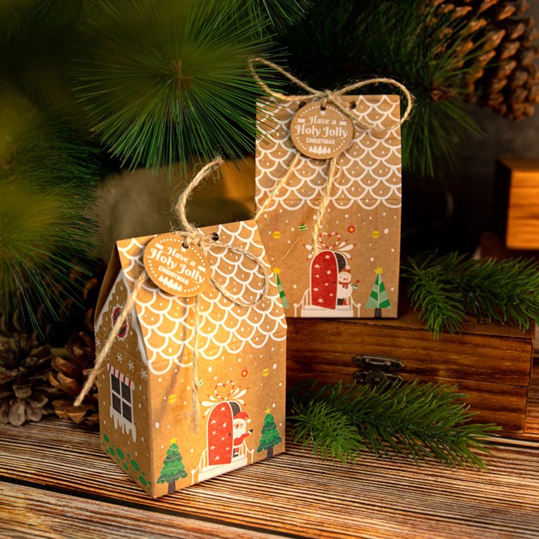 30 Pack Christmas Kraft Gift Bags - Assorted Holiday Party Treat Candy Bags