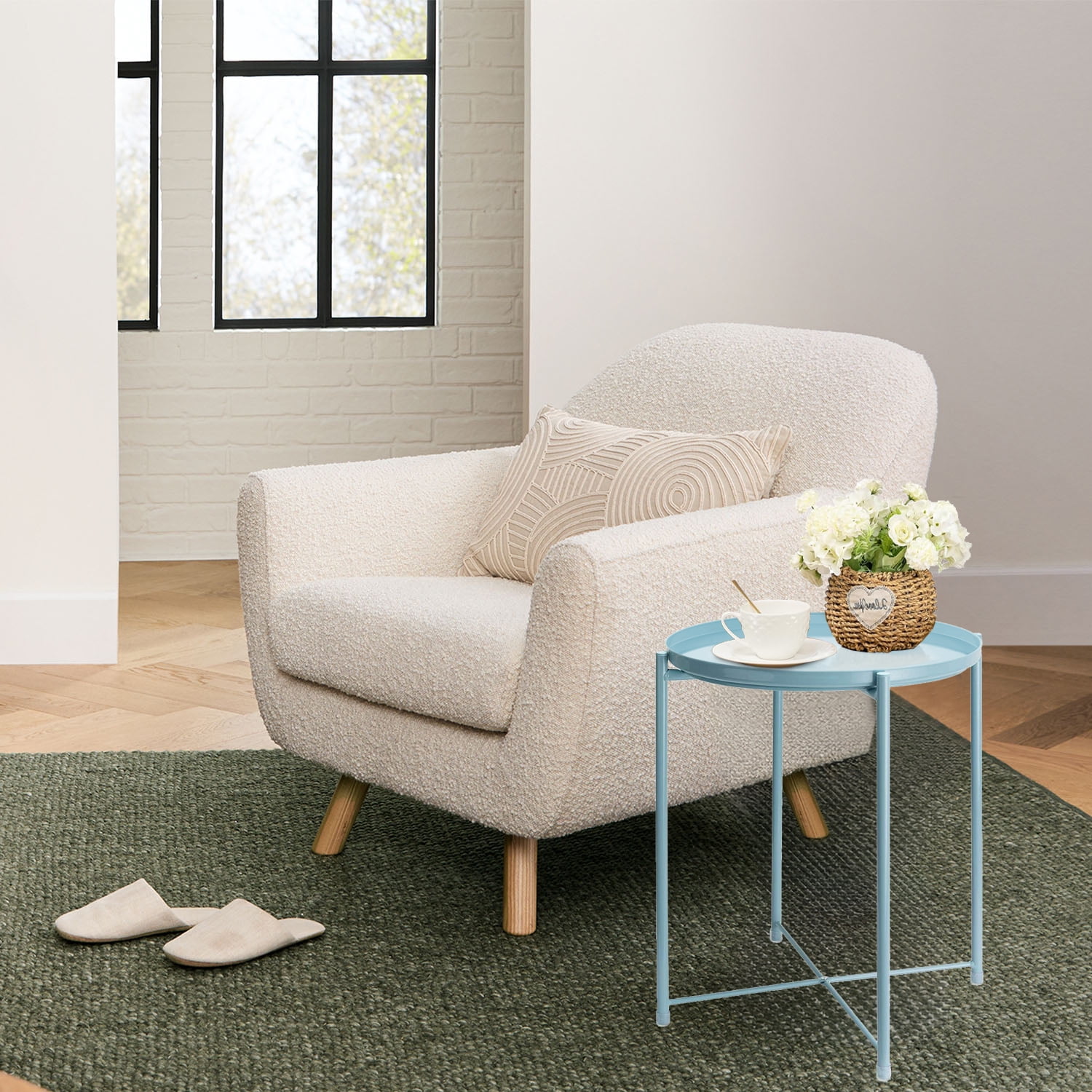 CERBIOR Metal Tray End Table, Round Accent Coffee Side Table, Anti-Rust and Waterproof Outdoor Small Side Table, Indoor Modern Sofa Side Table Bedside Table for Living Room Bedroom Balcony (Blue)