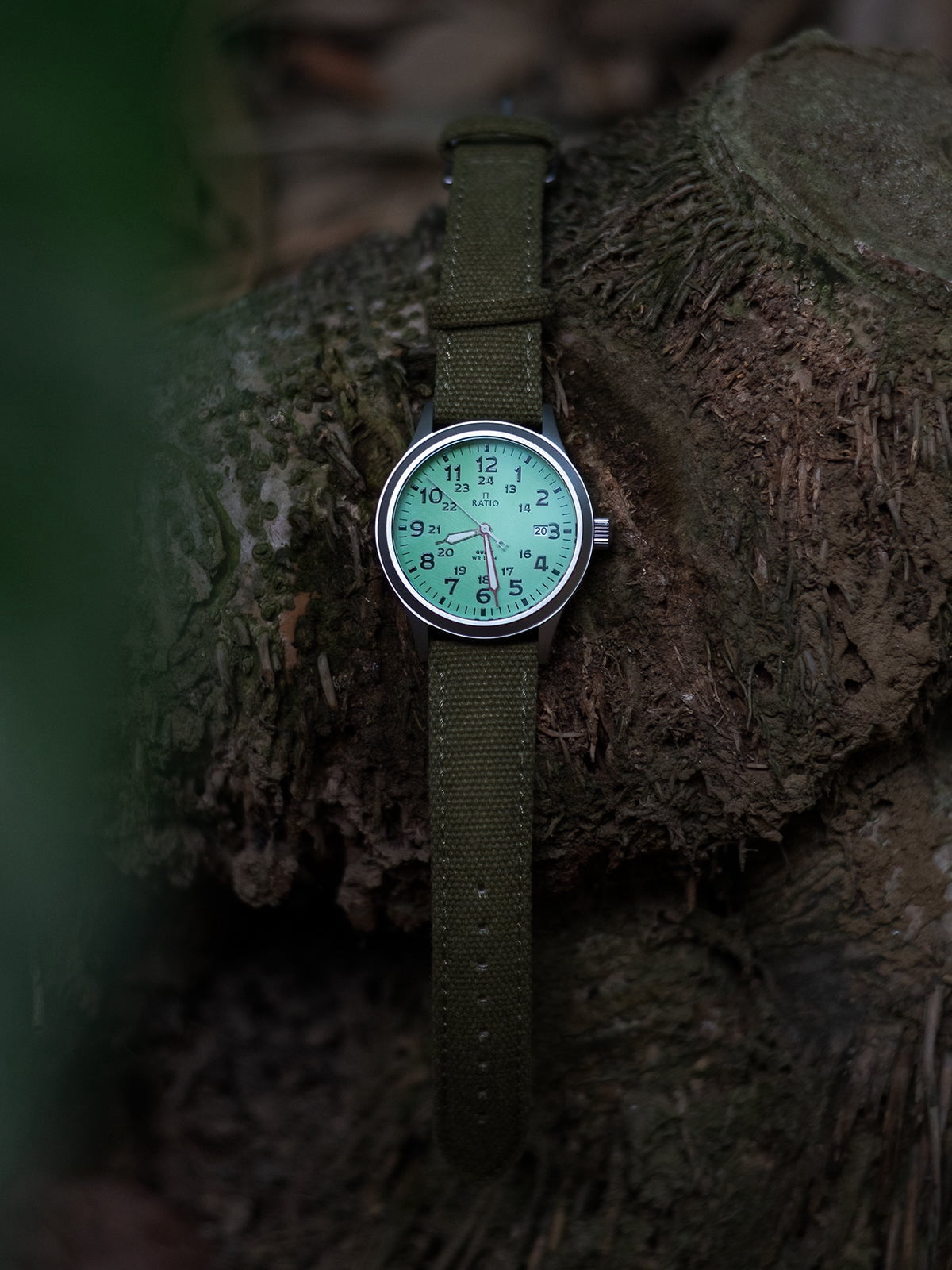 Ratio Quest Men's Field Watch Sapphire Canvas Strap Quartz RTQ021 100M Lewis And Clark Edition