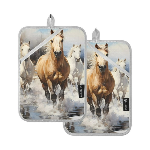 ALAZA Horses in Winter Pot Holders Set of 2 Heat Resistant Kitchen Oven Mitts