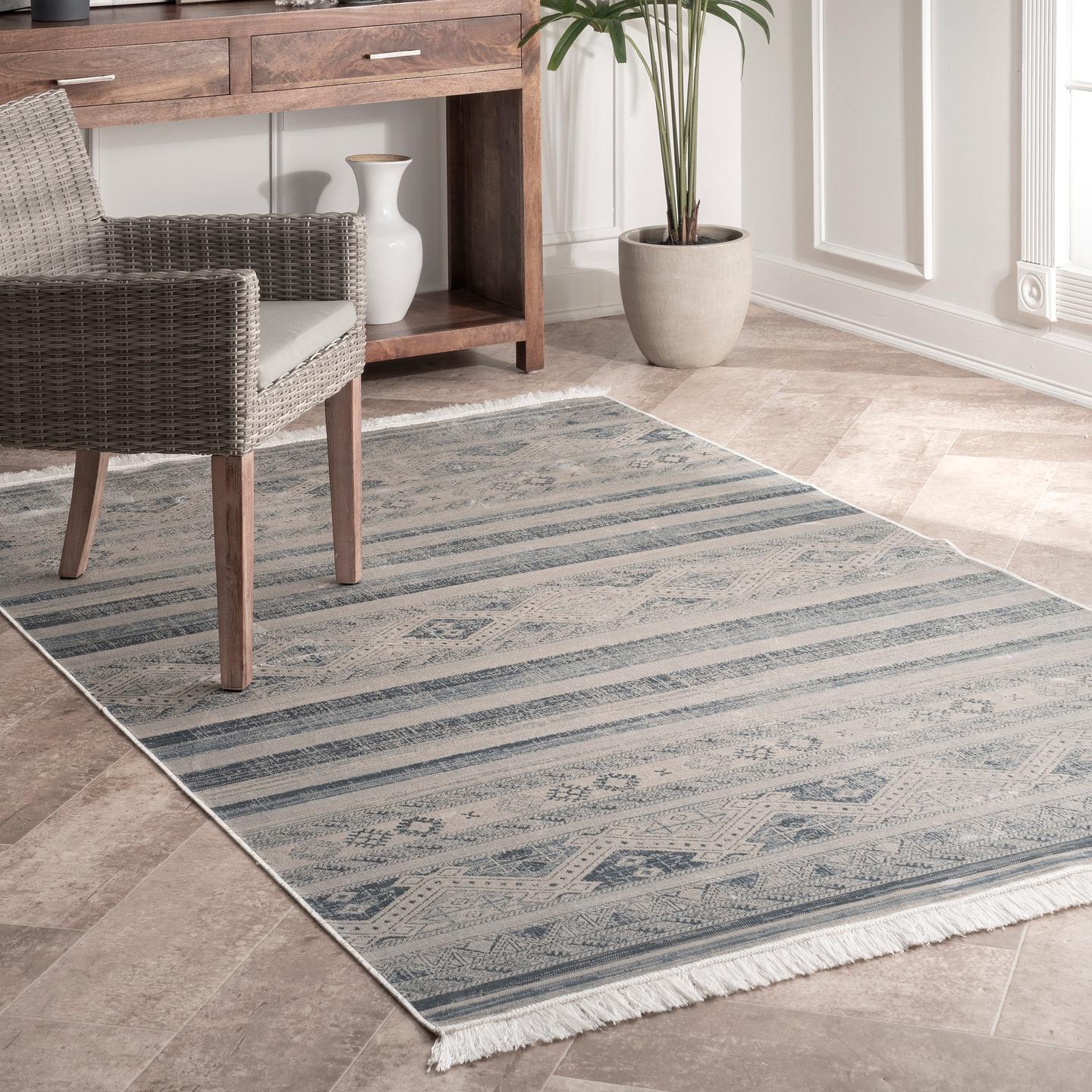 nuLOOM Vintage Tribal Roseline Fringe Rug Area Rug