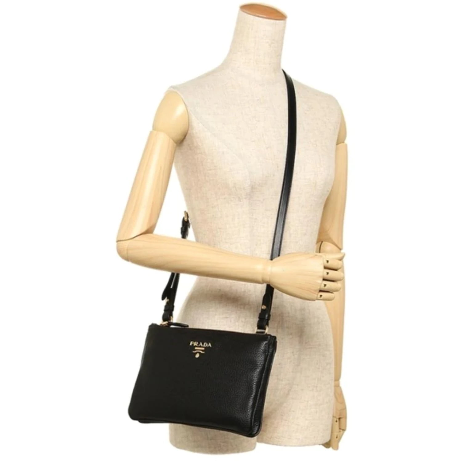 PRADA Crossbody Vitello Phenix Double Zip Black Textured Calfskin Leather  Bag Preowned ref.674101 - Joli Closet