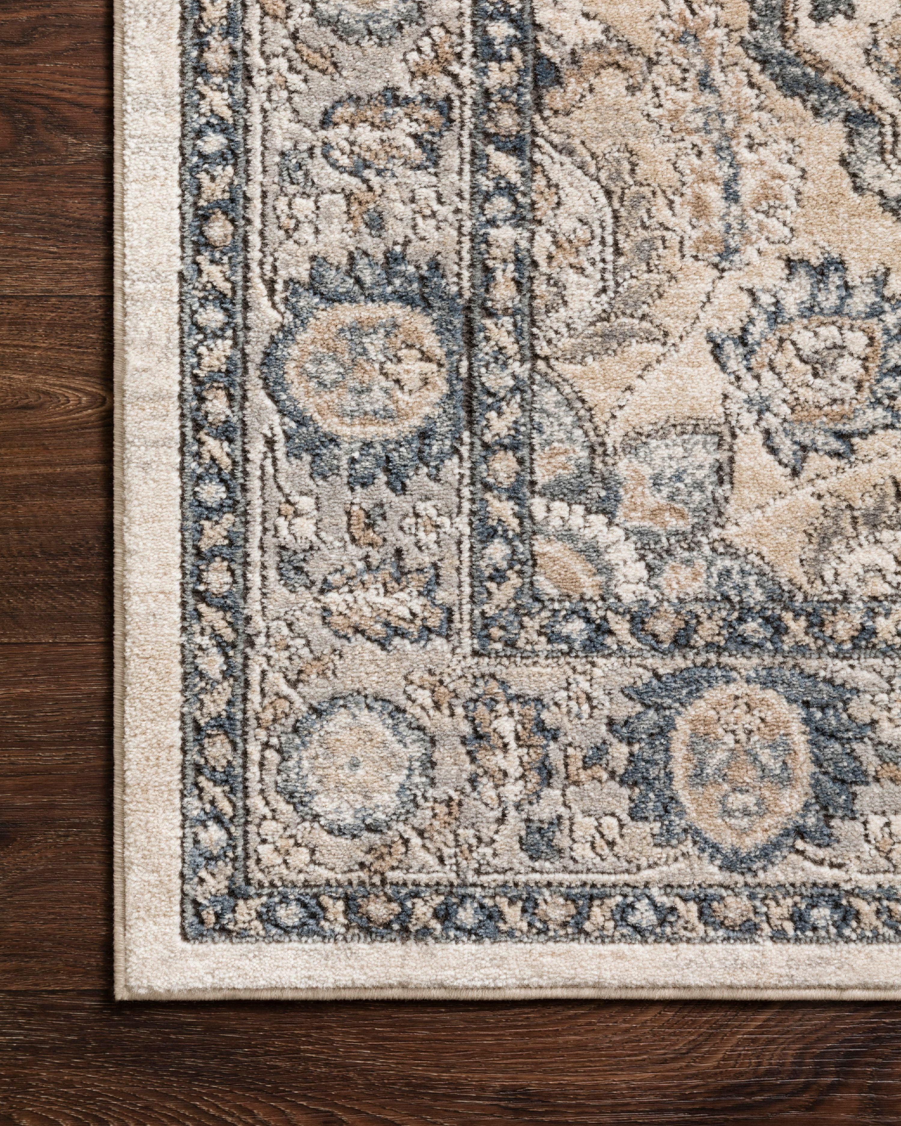 Loloi Teagan Natural / Lt. Grey 5'-3" x 7'-6" Area Rug