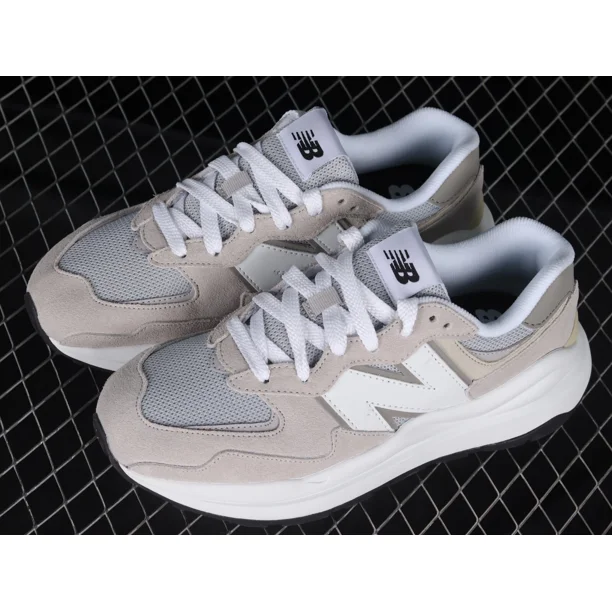 New Balance 57/40 Grey Rain Cloud White Mens 11 Sneaker Athletic Shoed M5740CA
