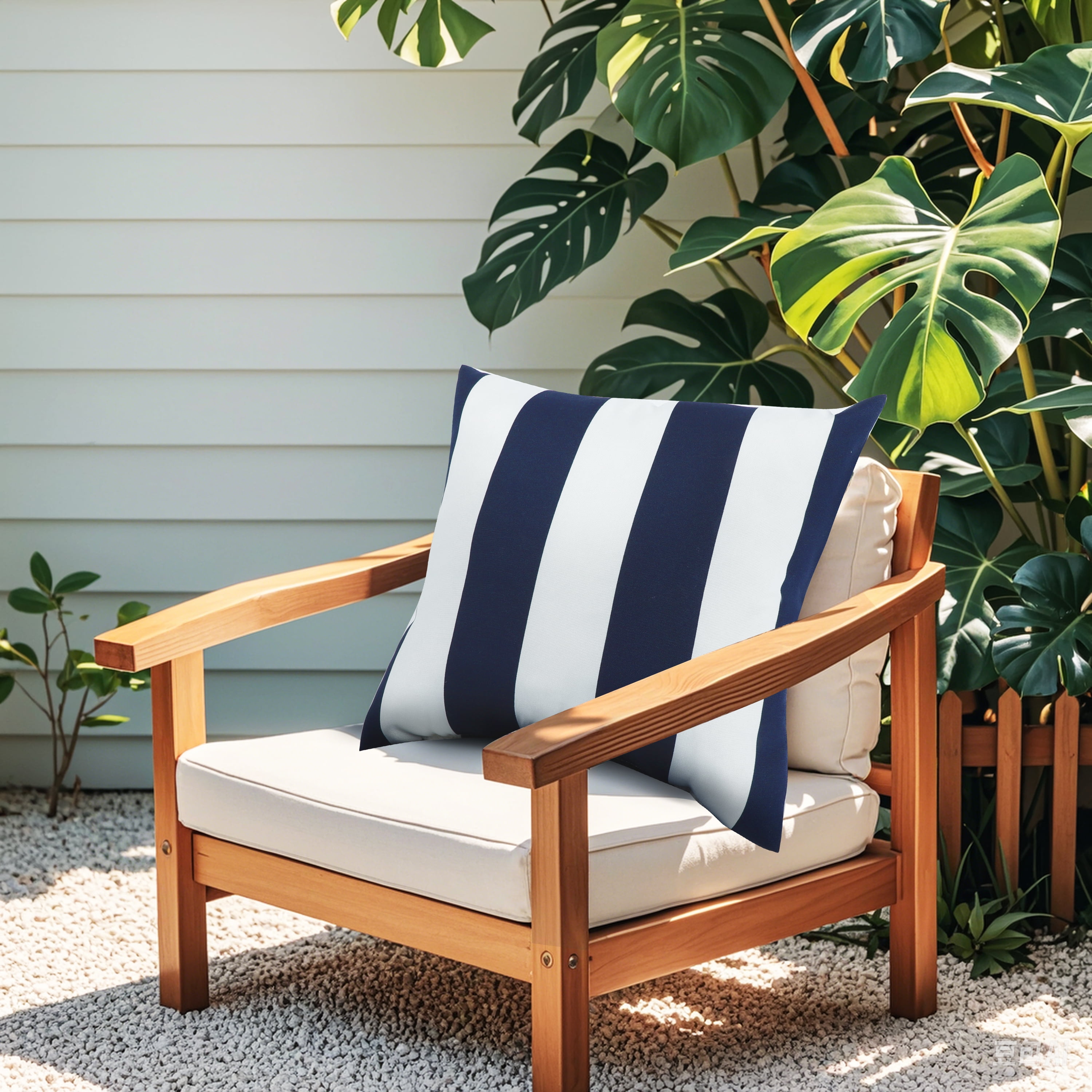2 Pack Outdoor Throw Pillows, Waterproof & Fade-Resistant Patio Cushions, 18x18 Inch Decorative Outdoor Pillows for Garden, Porch, Balcony & Poolside Furniture