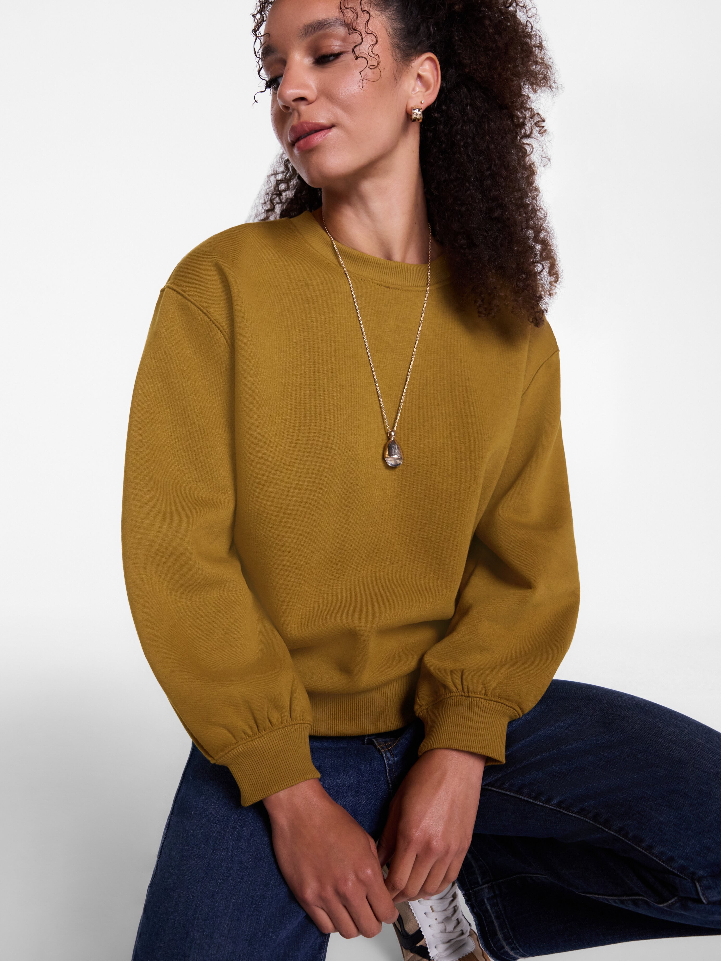 Scenario Women's and Women's Plus Crewneck Sweatshirt, Sizes XS-4X