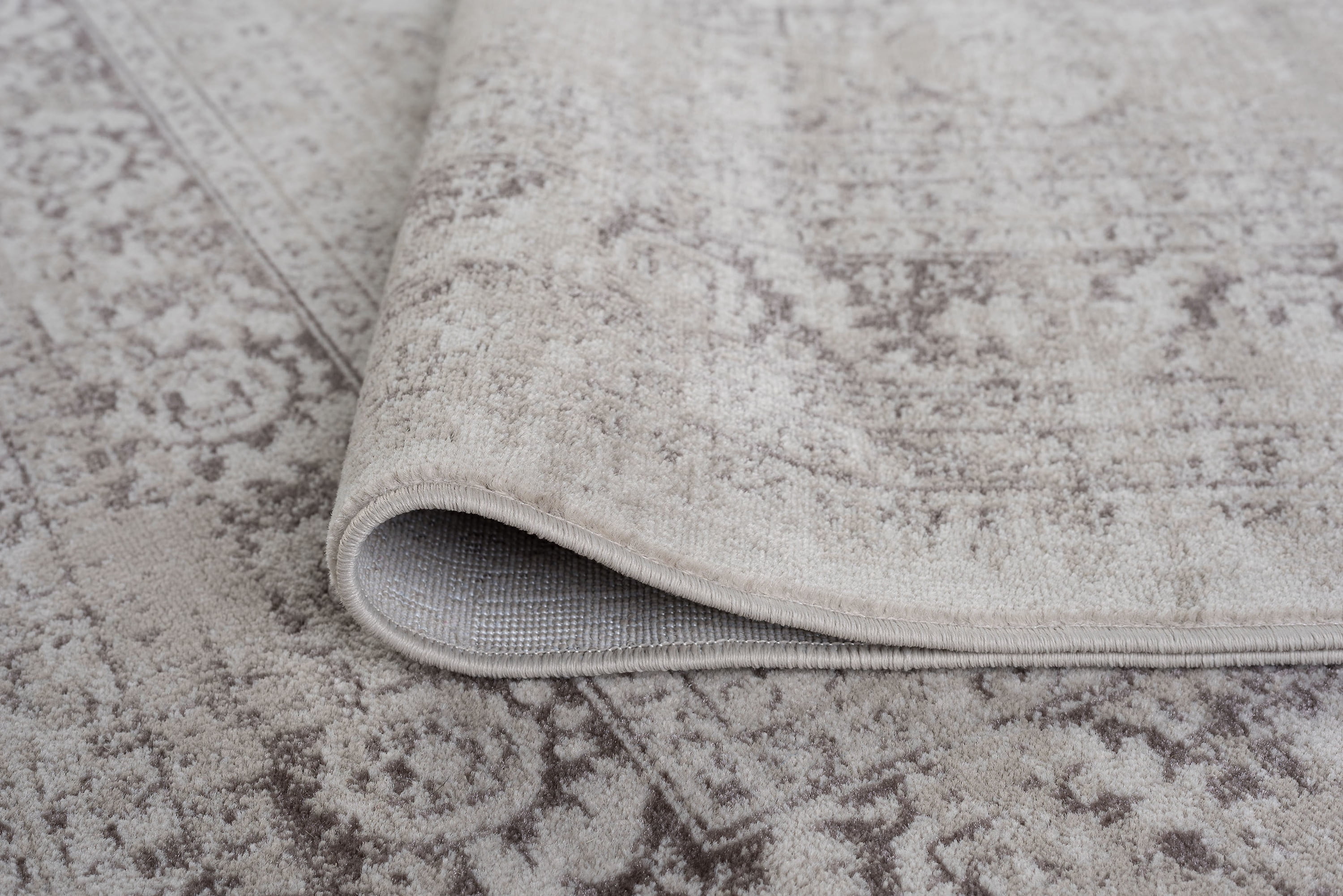 Transitional 5x8 Area Rug (5'3'' x 7'3'') Oriental Cream, Taupe Living Room Easy to Clean