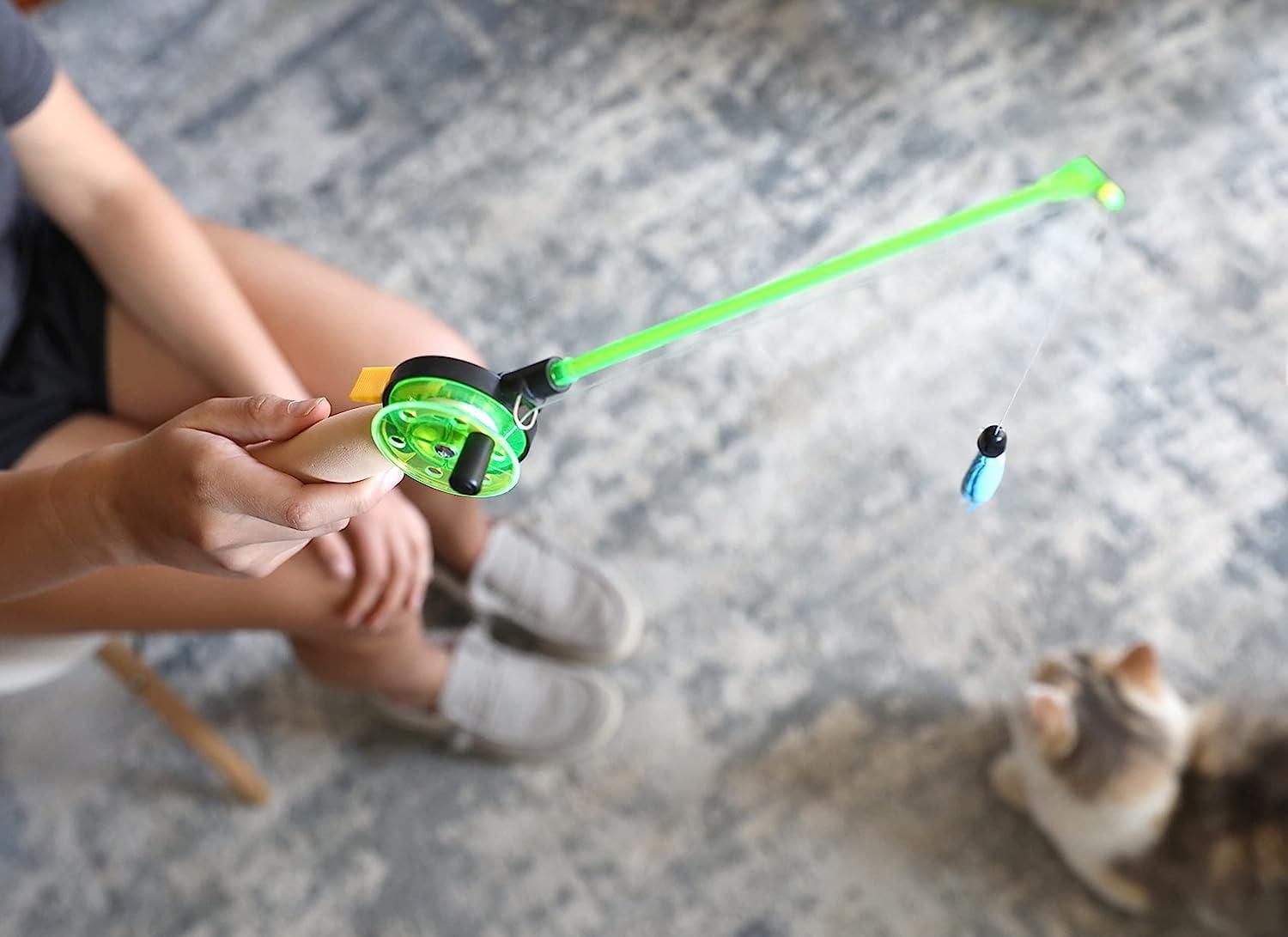 Quirky Kitty Reel Fun Fishing Rod Light up Interactive Teaser Wand Cat Toy