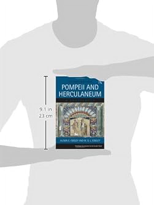 Routledge Sourcebooks for the Ancient Wo Pompeii and Herculaneum: A Sourcebook, (Paperback)