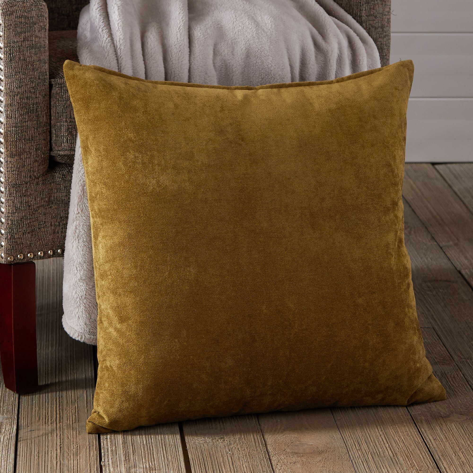 Greendale Home Fashions 24-in Juniper Velvet Throw Pillow Cover