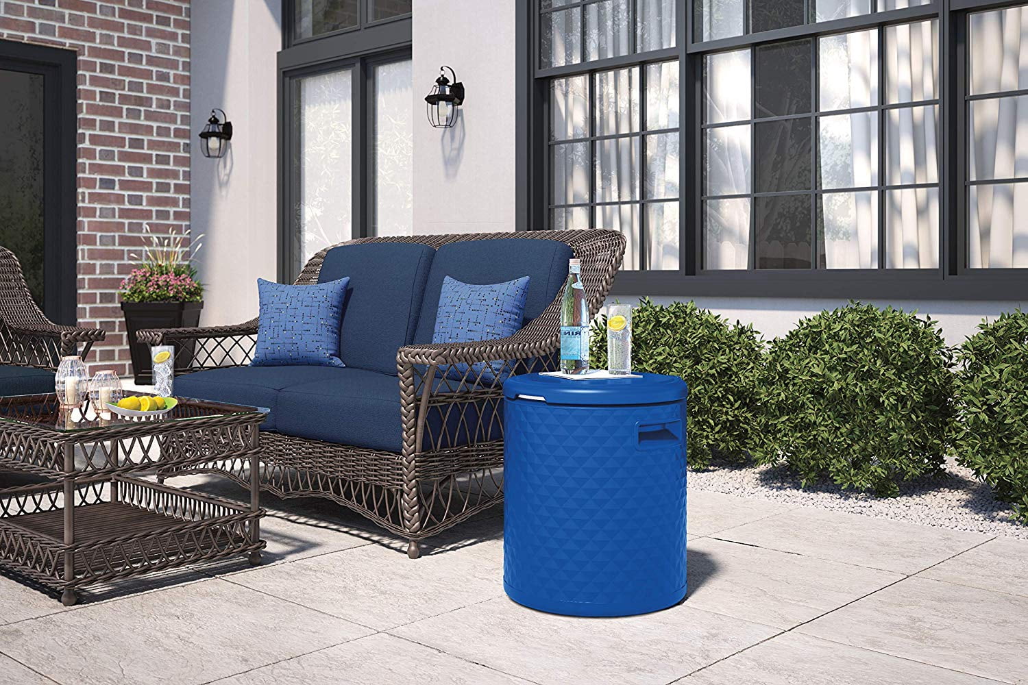 Suncast Resin Cooler Side Table with Removable Liner, 54 Qt. Capacity, Blue