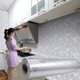 thumbnail image 3 of Rollo de pegatinas de aluminio para cocina, papel tapiz autoadhesivo, 40x200cm, 3 of 5