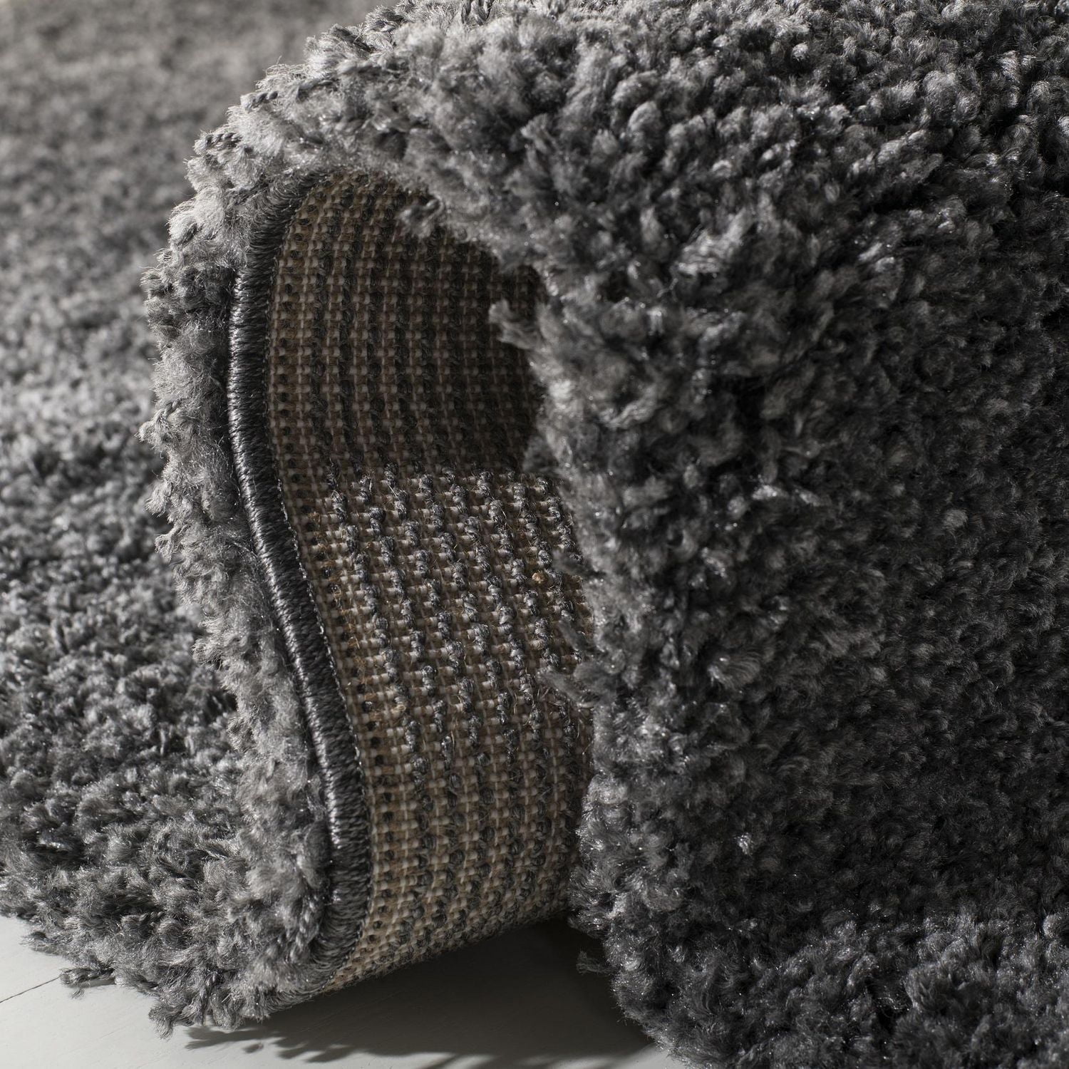 Safavieh California Solid Plush Shag Area Rug