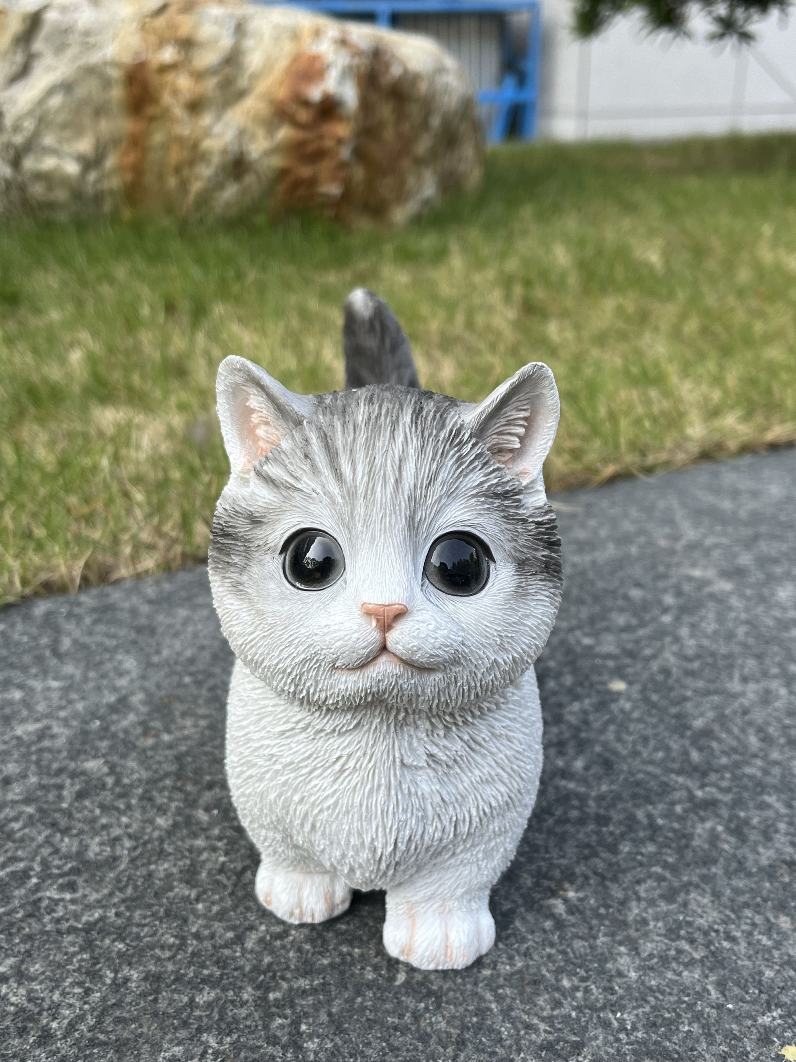 Sitting Cat Kitten Statue-Gray