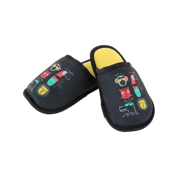 CTM Boy's Animal Assorted Slippers