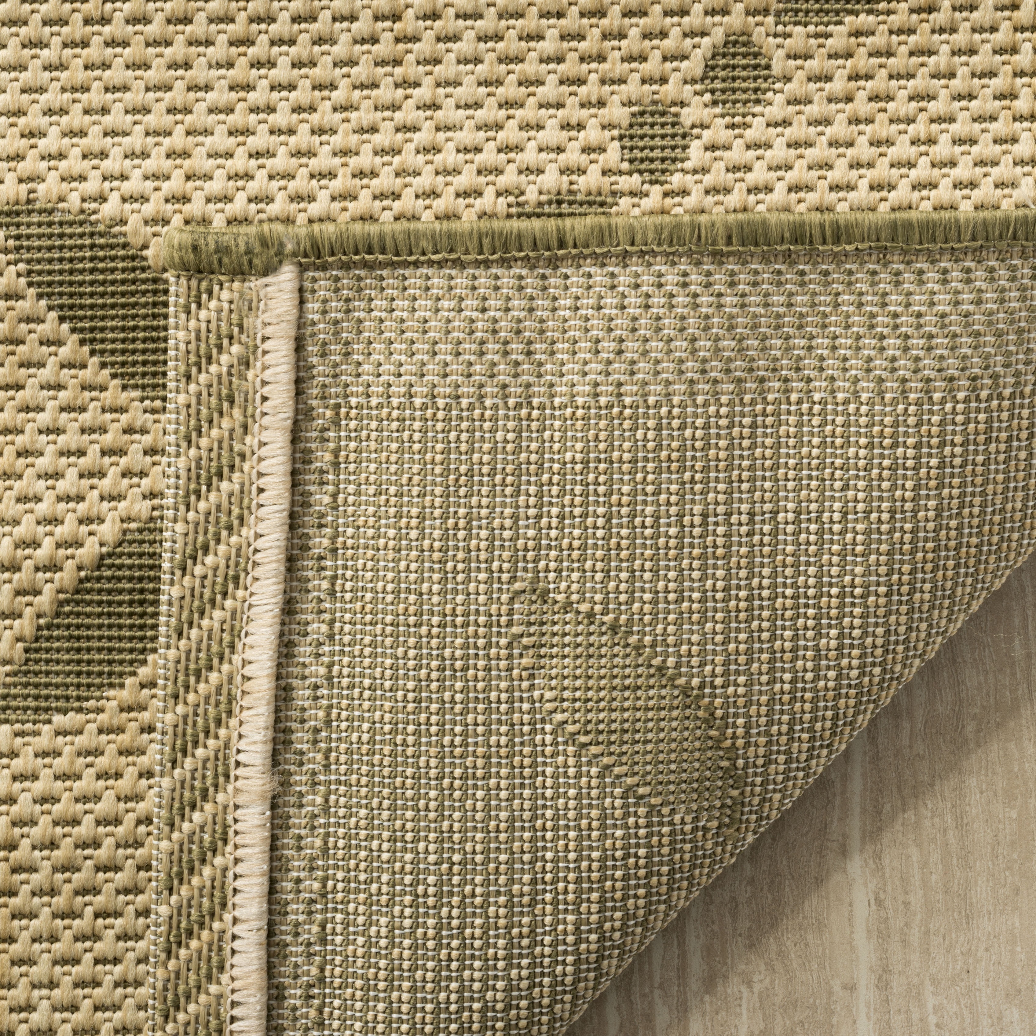 Safavieh Martha Stewart Geometric Diamonds Outdoor Area Rug