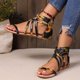thumbnail image 1 of Sandalias planas con puntera dividida y estampado de girasol para mujer - Correa cruzada y cremallera en la parte posterior para un estilo casual de playa de verano, 1 of 4