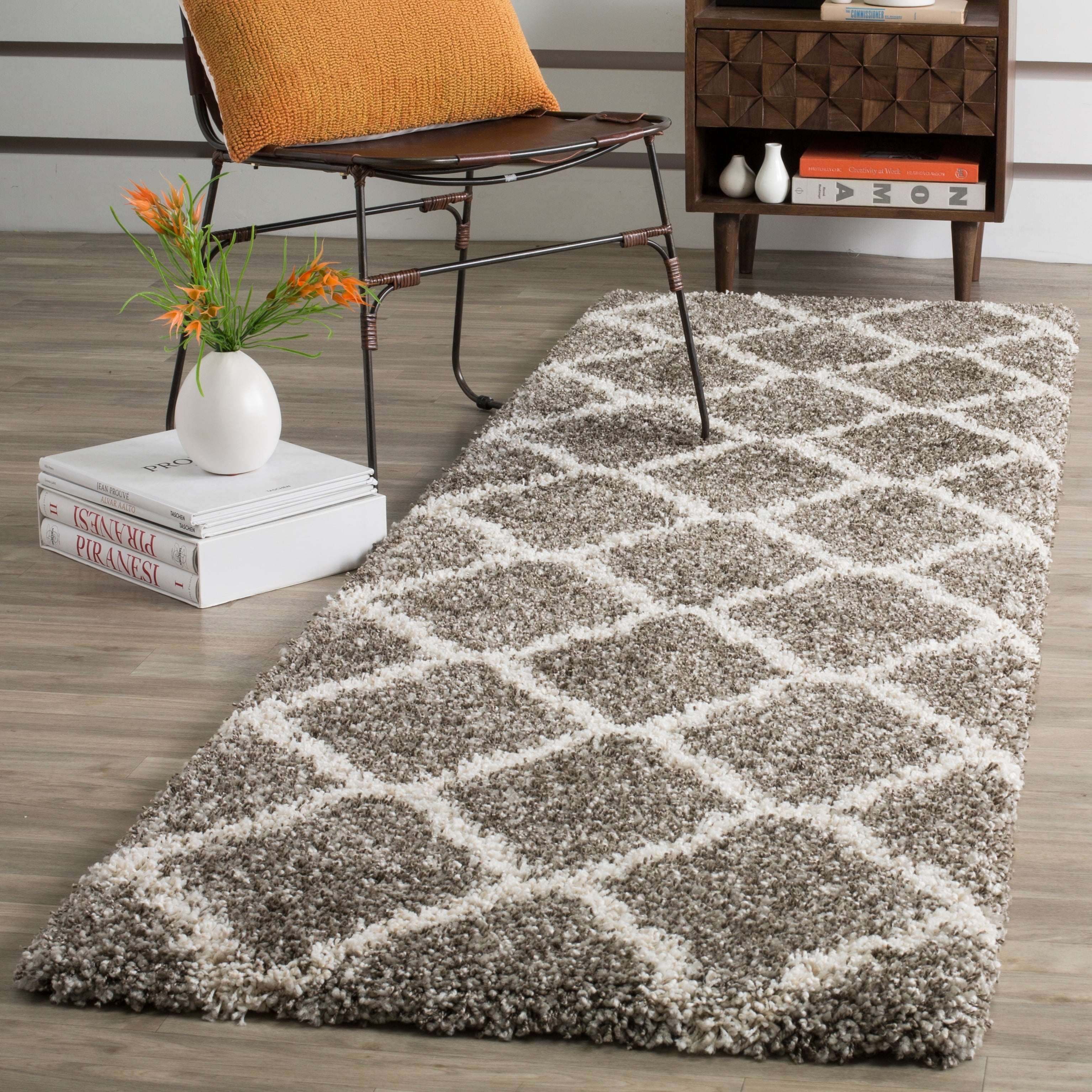 SAFAVIEH Hudson Aline Geometric Shag Area Rug, Grey/Ivory, 6' x 9'