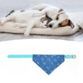 thumbnail image 5 of Pañuelo triangular para mascotas con diseño de estampado, bufanda ajustable con cuello triangular para perro con correa de cuero de PU para perro gato azul S, 5 of 5