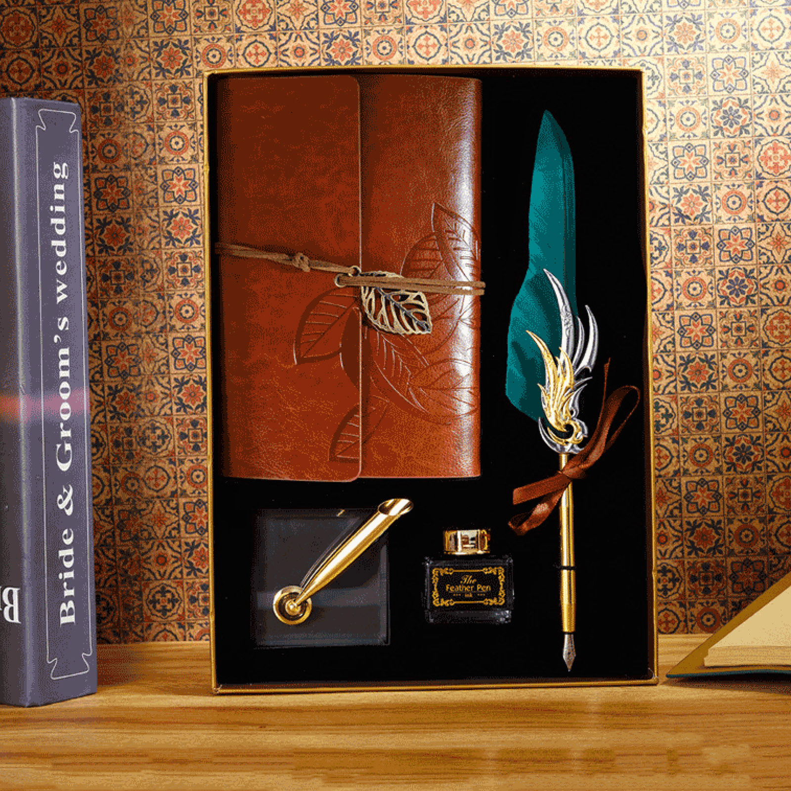 Retro Calligraphy Feather Dip Fountain Pen Writing Ink Notebook Stationery Box