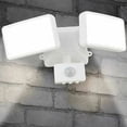 thumbnail image 2 of Lechuang Luces de seguridad para exteriores con sensor de movimiento, reflector LED de 1600 lm con Pir, luces de seguridad para exteriores de color blanco frío dual alimentadas por red,, 2 of 5